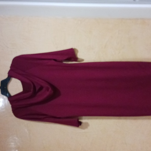 Dress - Picture 2 of 2